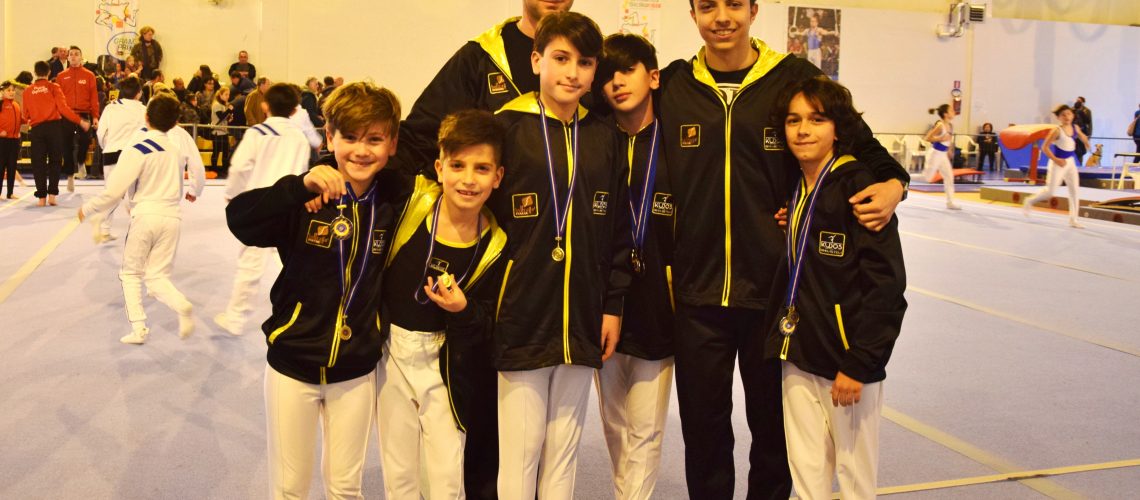 La squadra della Kudos Modica - Ragusa, 19 febbraio 2017 - Campionati Regionali di Ginnatica Artistica Silver GAF Maschile. Foto di libero uso