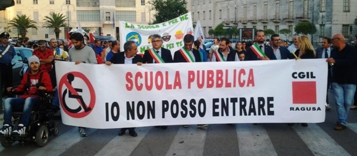 il-corteo-della-manifestazione-pro-studenti-disabili-1