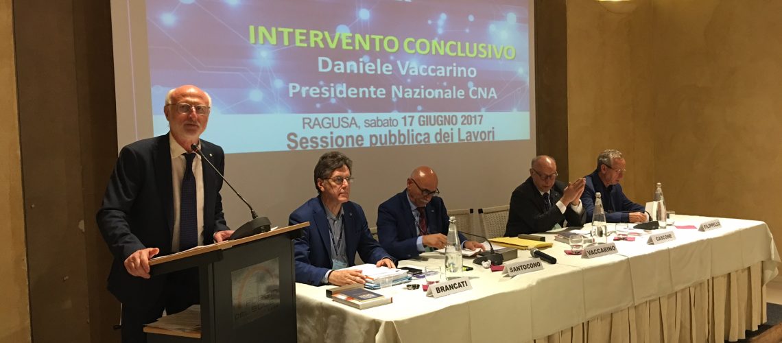 Il presidente nazionale Daniele Vaccarino oggi a Ragusa