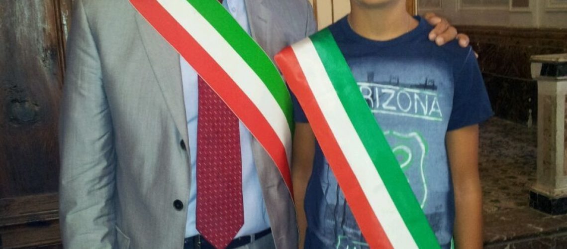 Il sindaco Bartolo Giaquinta e il baby sindaco Nicolas Linguanti