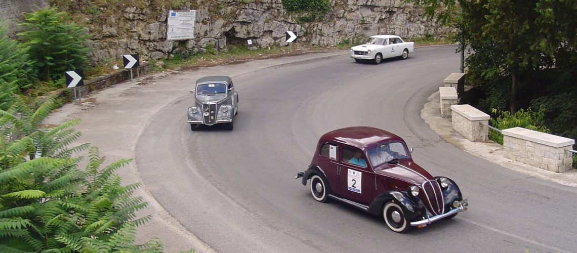 L'Autogiro sui tornanti di Chiaramonte