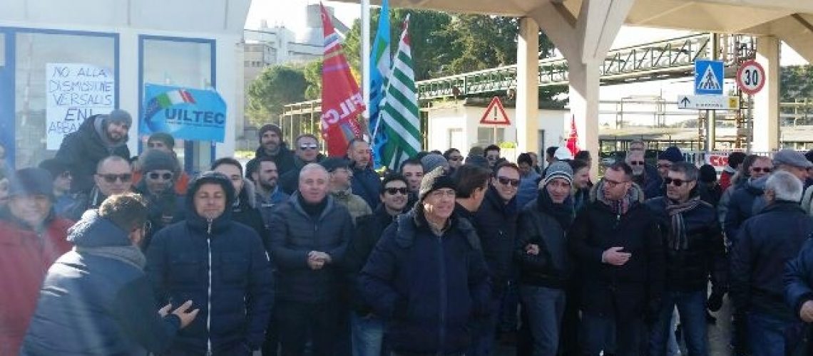 manifestazione-degli-operai-chimici