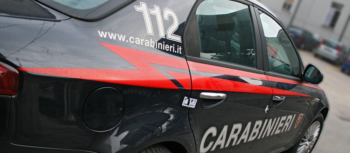 carabinieri-gazzella-1