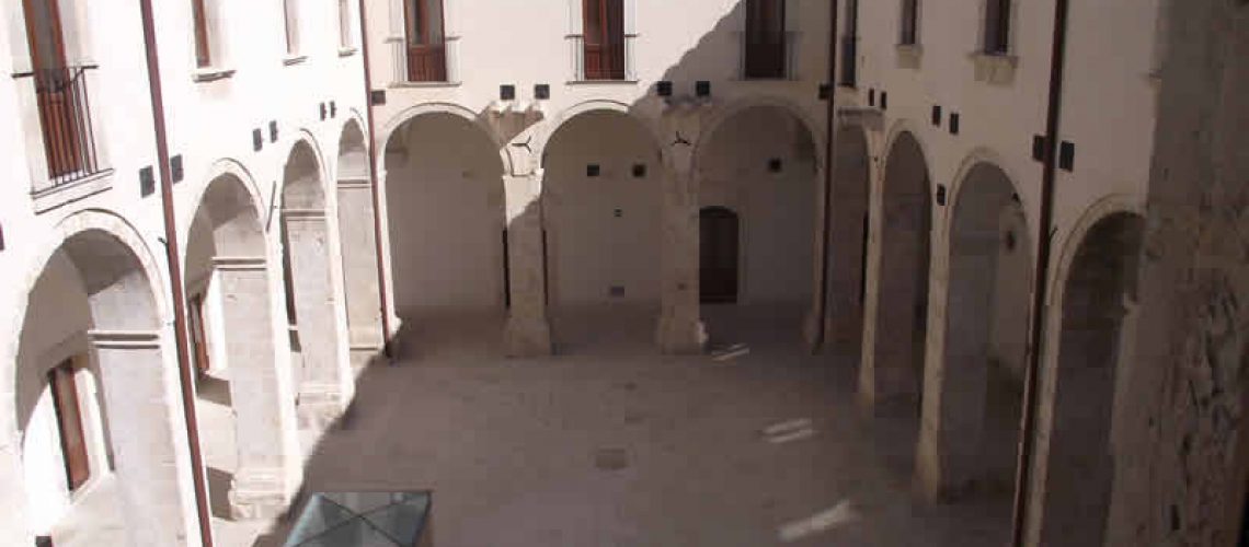 chiostro-ex-convento-dei-frati-minori