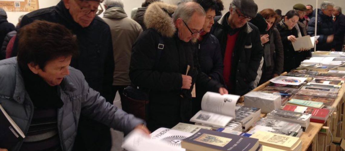 liberi a ragusa mostra mercato 1