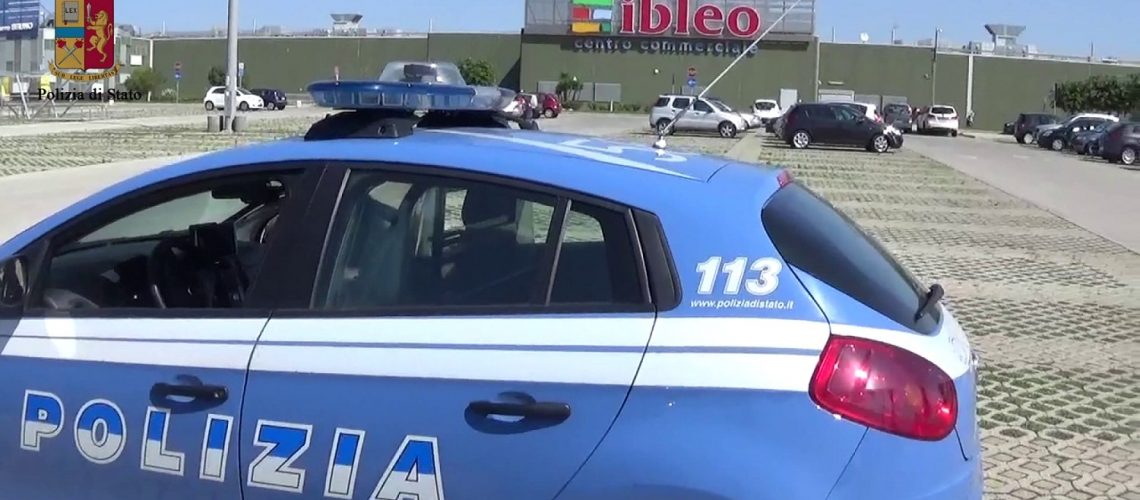 polizia al cc ibleo