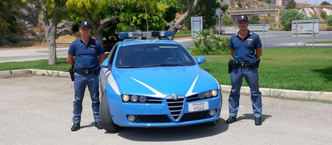 polizia auto